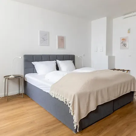 Apartman Global Living - Design I I Beamer I Kitchen I Terrace I