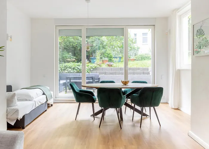 Global Living - Design I I Beamer I Kitchen I Terrace I *