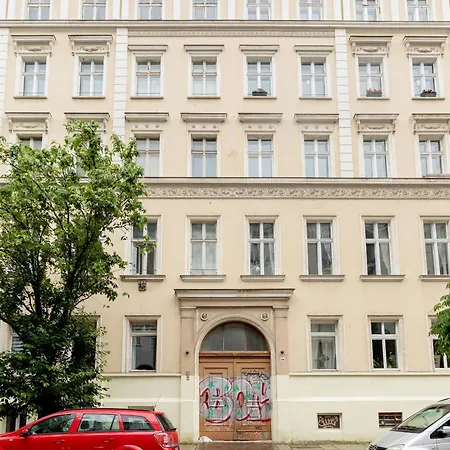 アパート Global Living - Design I I Beamer I Kitchen I Terrace I *