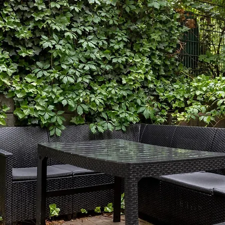 Apartment Global Living - Design I I Beamer I Kitchen I Terrace I Berlin