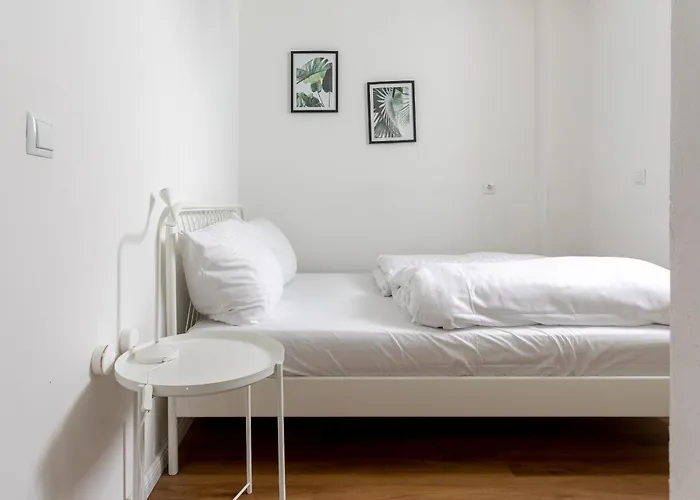 Global Living - Design I I Beamer I Kitchen I Terrace I Apartamento