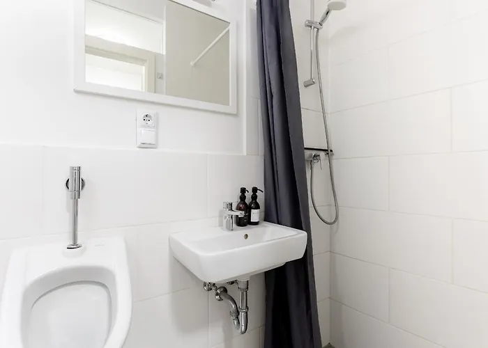 Global Living - Design I I Beamer I Kitchen I Terrace I * Βερολίνο