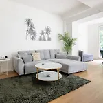 Global Living - Design I I Beamer I Kitchen I Terrace I