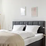 Global Living - Design I I Beamer I Kitchen I Terrace I Lägenhet *