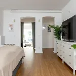 Lägenhet Global Living - Design I I Beamer I Kitchen I Terrace I