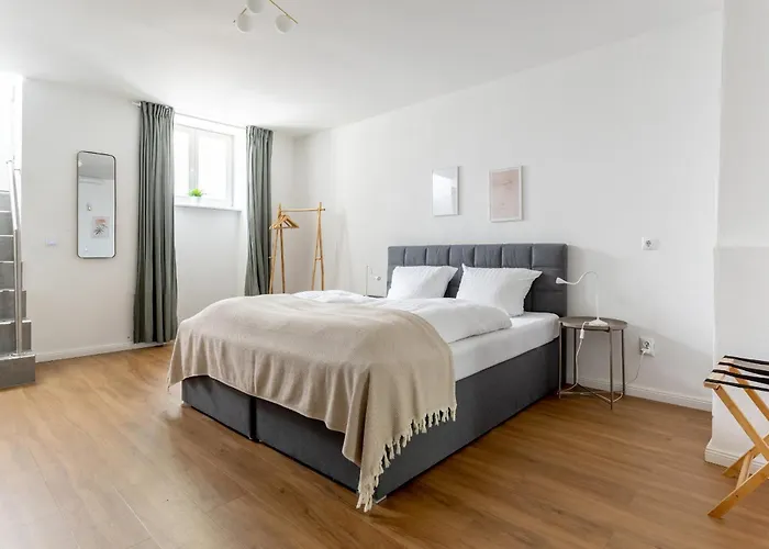 Global Living - Design I I Beamer I Kitchen I Terrace I