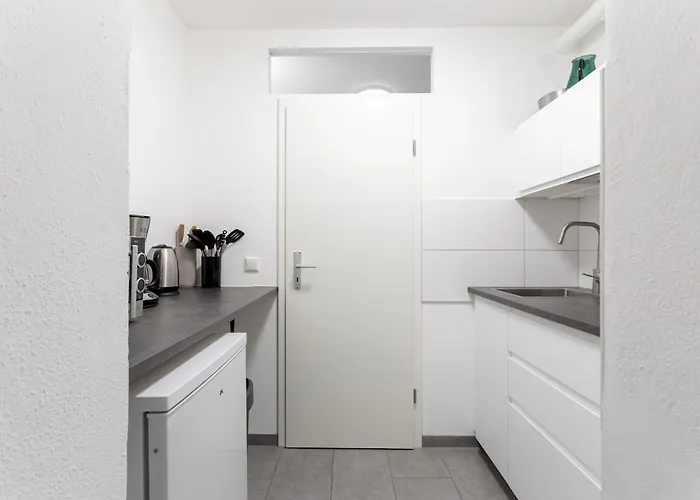 Global Living - Design I I Beamer I Kitchen I Terrace I Lägenhet *